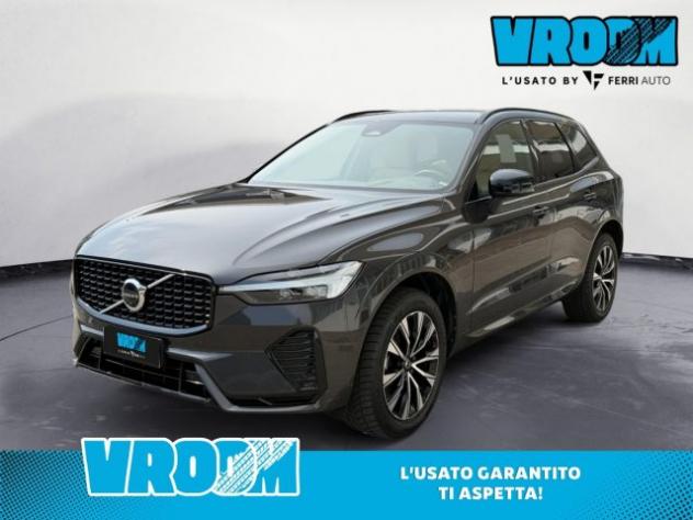 VOLVO XC60 B4 (d) automatico Plus Dark rif. 23878805