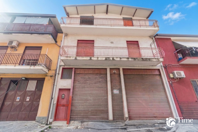 Palazzo / Edificio in vendita a Catania - Foto 2