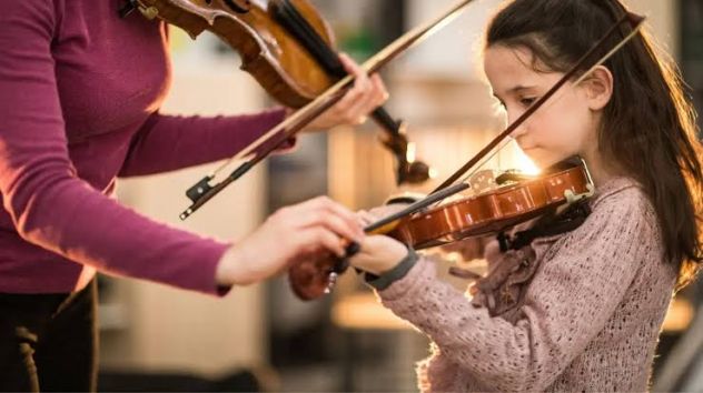 CORSO DI VIOLINO PER ADULTI E BAMBINI ROMA APPIA TUSCOLANA - Foto 3