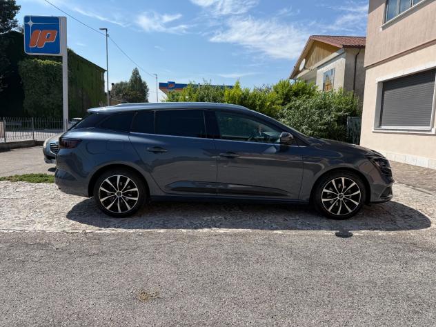 Renault Megane Mane Sporter dCi 8V 110 CV EDC Energy Bose - Foto 8