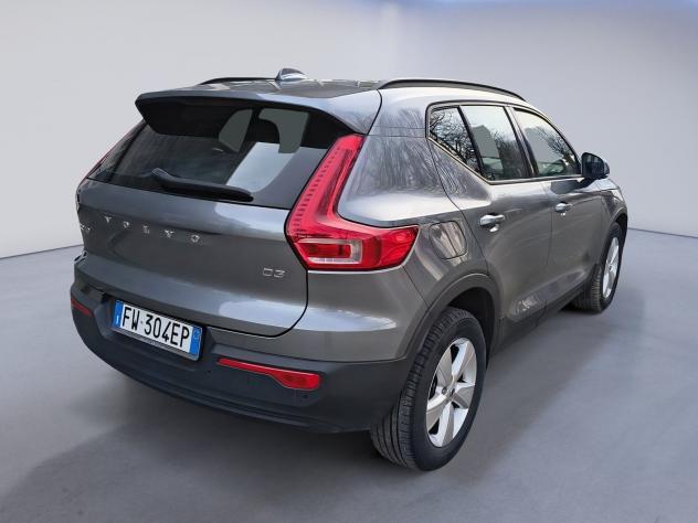 Volvo XC40 2.0 D3 Geartronic Business 150 CV - Foto 6