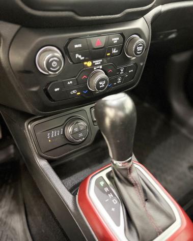 Jeep Renegade 2.0 Mjt 170CV 4WD Active Drive Low Trailhawk - Foto 10