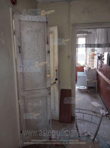 IMMOBILI-IMMOBILE RESIDENZIALE-Via Fieschi, 2 - Foto 6