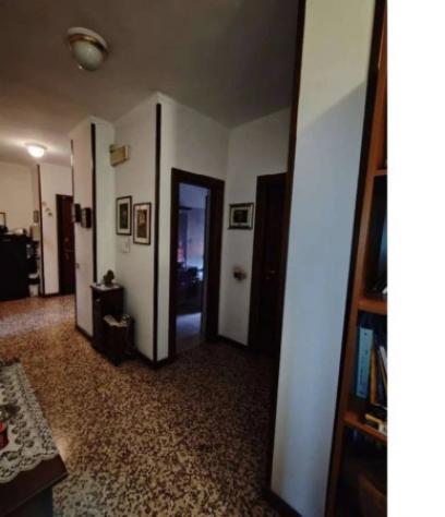 Immobile in asta di 135 m² con più di 5 locali e box auto in vendita a Novara - Foto 17