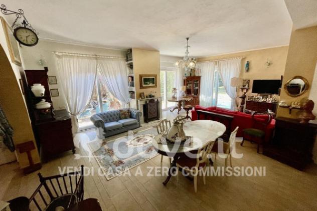 Villa di 495 m² con più di 5 locali e posto auto in vendita a Passignano sul Trasimeno - Foto 9