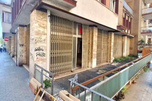 Immobile in asta di 380 m² in vendita a Ancona - Foto 4