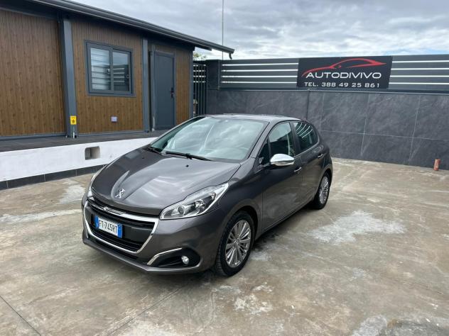 Peugeot 208 PureTech 82 Stop&Start 5 porte Active - Foto 2