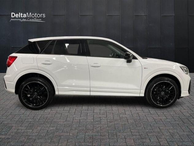 Audi Q2 I 2021 35 2.0 tdi Identity Black s-tronic - Foto 5