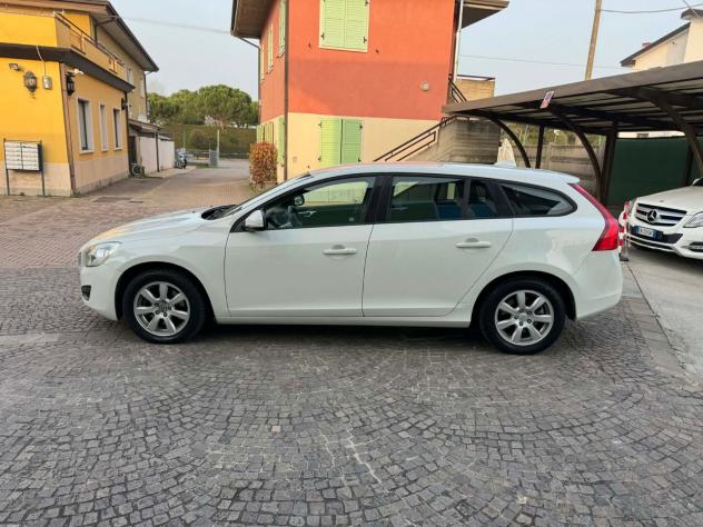 Volvo V60 D3 Kinetic - Foto 3