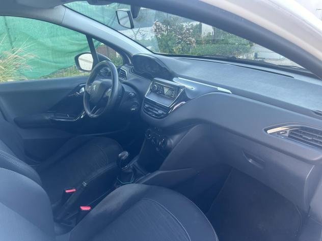 Peugeot 208 1.4 HDi 68 CV autocarro - Foto 4