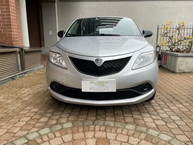 LANCIA Ypsilon 1.2 69 CV 5 porte S&S Gold rif. 18314438