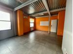 cdv1000 - ufficio indipedete di 3 grandi locali + 4 posti auto