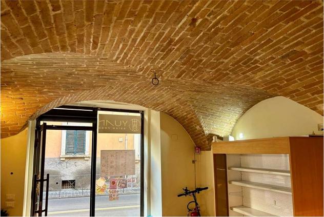 C2890SP - Negozio a Perugia - Centro storico - Foto 5