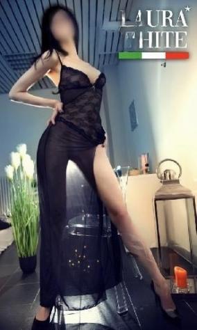 Laura White Tel:3427704109