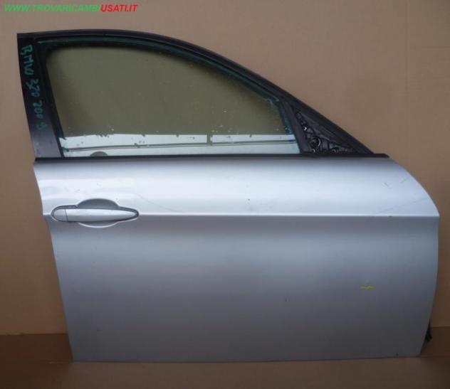 PORTA ANT.D. ARGENTO NO ALZ. E SERR. (1 Sgn) 999-U63792 Carrozzeria  Lamierati esterni  Porte  Porta ant. dx. BMW - SERIE 3 E90 4 PORTE - 2005  2008,