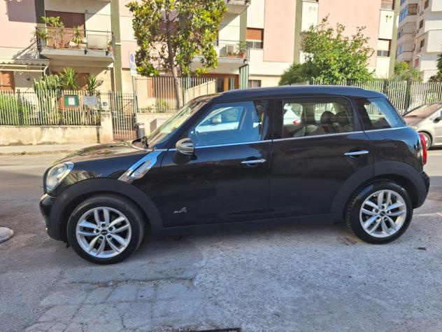 Mini Cooper D Countryman 2.0 ALL4 Automatica - Foto 2