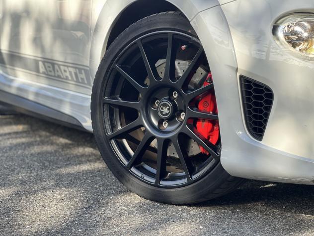 Abarth 695 1.4 Turbo T-Jet 180 CV 70° MTA ESSEESSE - Foto 2