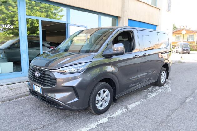 Ford Transit Custom Combi 2.0 EcoBlue 9 posti Titanium