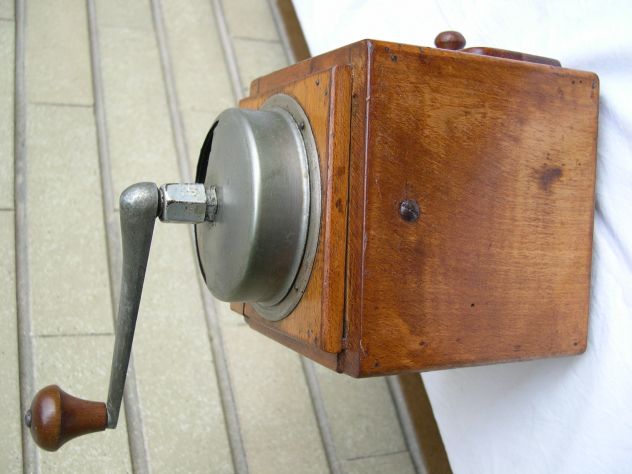 Antico macina caffè quadrato lucidato - Foto 6
