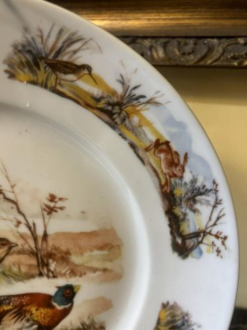 Set di tre piatti da collezione ” selvaggina Ginori metà XX secolo - Foto 4