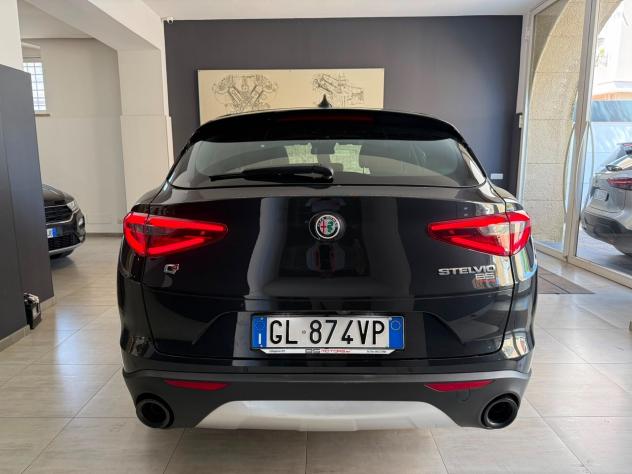 Alfa Romeo Stelvio 2.2 Turbodiesel 190 CV AT8 Q4 Super Business - Foto 6
