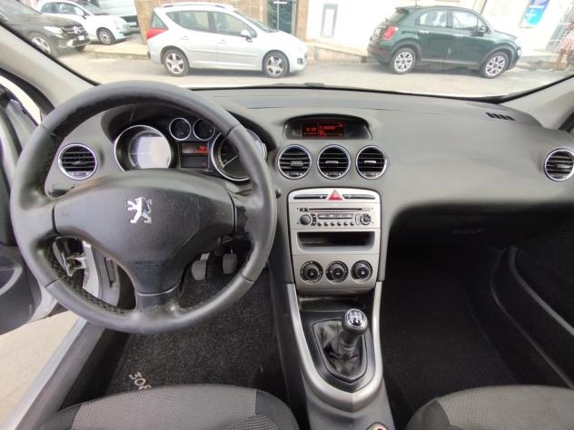 Peugeot 308 1.6 HDi 110CV 3p. Tecno (5 Marce) - Foto 6