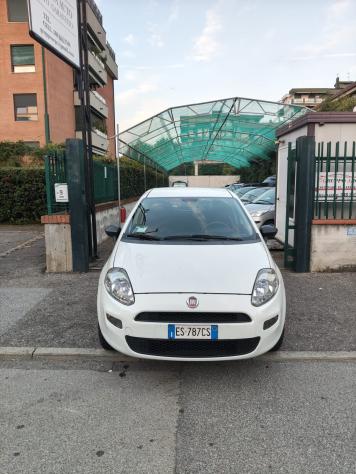 Fiat Grande Punto 1.4 5 porte Actual Natural Power - Foto 2