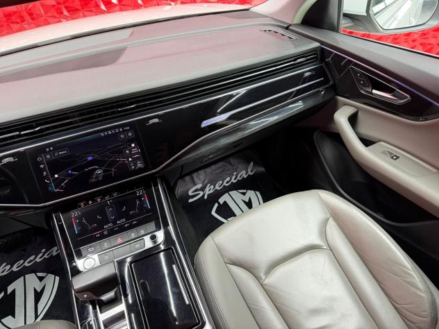 Audi Q8 50 TDI 286 CV quattro tiptronic Sport - Foto 10