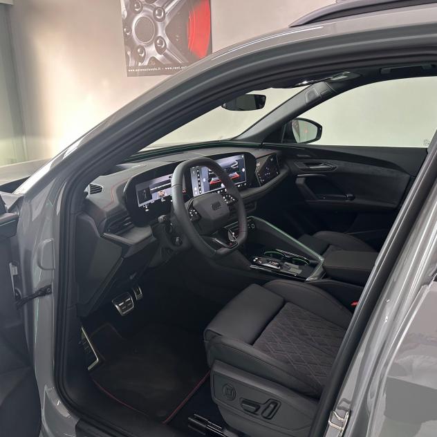 Audi Q5 Sportback 40 TDI S Line Edition Carbon Look Identity Black Full Optional - Foto 9