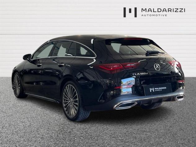 Mercedes-Benz CLA Sh.Brake - X118 2023 Shooting Brake 180 d AMG Line Advanced Plus auto - Foto 4