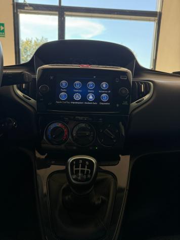 Lancia Ypsilon 1.0 FireFly 5 porte Hybrid Gold Plus - Foto 10
