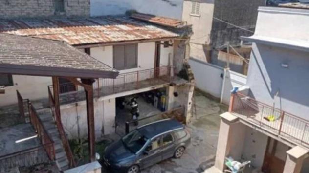 Immobile in asta di 359 m², box auto in vendita a San Cipriano d'Aversa - Foto 3