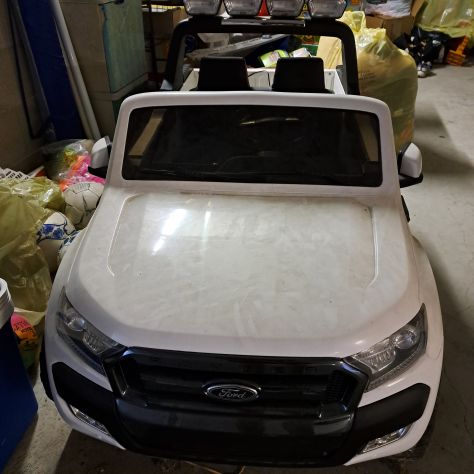 Auto elettrica per bambini Ford Ranger 4X4 MP4 con telecomando - Foto 3