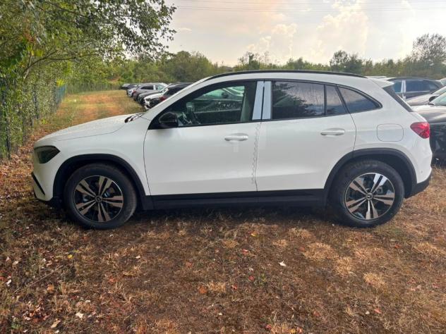 Mercedes-Benz GLA 200 d automatic - Foto 2