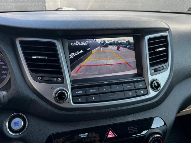 Hyundai Tucson 1.7 CRDi 2wd 115cv Xpossible #telecamera #navi #keyless - Foto 9