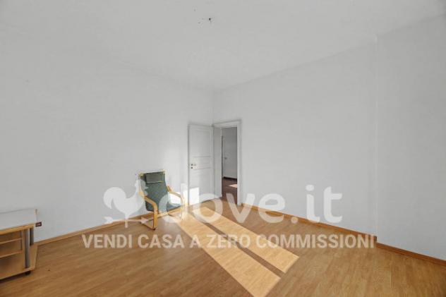 Appartamento di 90 m² con 3 locali in vendita a Luino - Foto 4