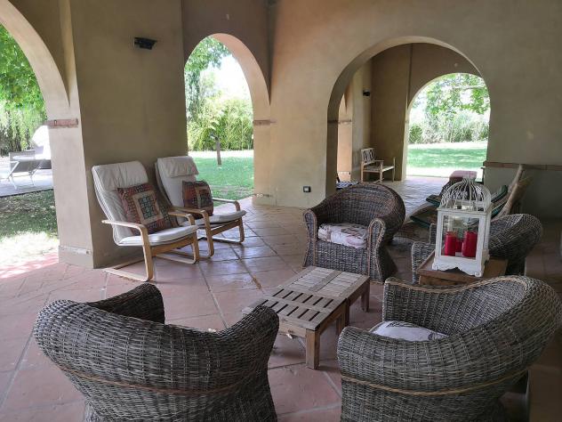 Vendita Rustico casale da 480 mq con giardino con posto auto - Foto 8