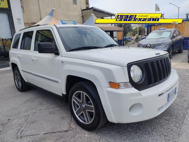 Jeep Patriot 2.0 140cv Turbodiesel Limited 4X4 - Foto 3