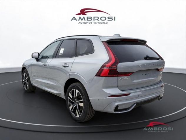 VOLVO XC60 B5 AWD Mild hybrid Benzina Plus Dark rif. 23850372 - Foto 4