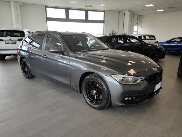 BMW Serie 3 318d Touring Bus.Adv. Navi Cruise Fari LED Euro 6 - Foto 2