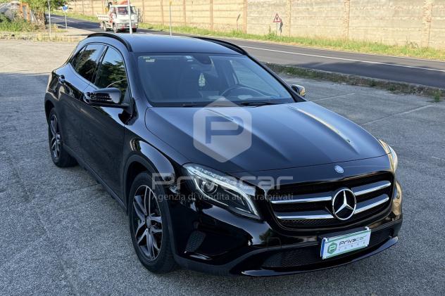 MERCEDES GLA 220 CDI Automatic 4Matic Sport - Foto 3
