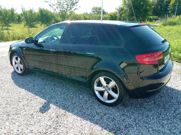 Audi A3 SPB 1.6 TDI 105 CV s.line CR S tronic Ambition - Foto 4