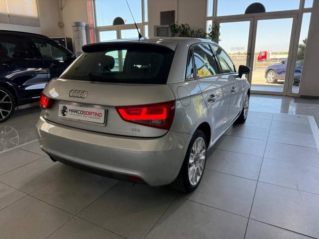 Audi A1 SPB 1.6 TDI 105 CV Ambition - Foto 7