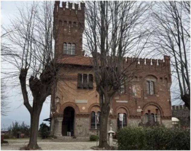 Immobile in asta di 808 m² con più di 5 locali in vendita a Serra Riccò - Foto 3
