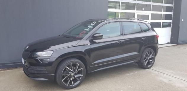 SKODA Karoq 2.0 TDI 4x4 DSG SportLine Camera GANCIO 19" DCC rif. 23732190 - Foto 3