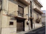 IMMOBILI-IMMOBILE RESIDENZIALE-Via A. Amari n.8