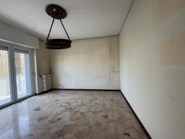 Appartamento di 109 m² con 3 locali e box auto in vendita a Sesto San Giovanni - Foto 4
