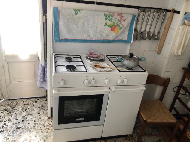 Cucina a Gas 4 Fuochi con Forno Elettrico e Vano Bombola - Lucera
