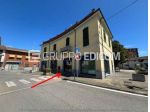 Istituto di credito, cambio e assicurazioni in vendita a Sale - Rif. 4563174