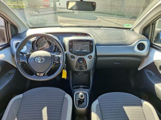 TOYOTA Aygo 1.0 72CV 5P x-play MMT PREZZO REALE AUTOMATICA rif. 24190304 - Foto 8